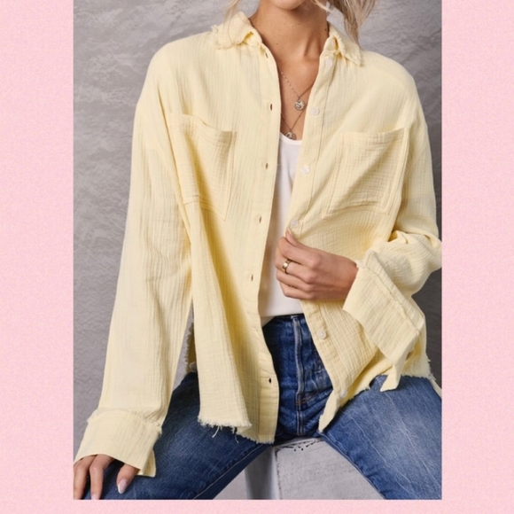 Lemon Crinkle Gauze Blouse - Picture 2 of 5